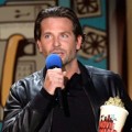 Bradley Cooper Raih Piala Best Male Performance