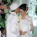 Akad Nikah Hengky Kurniawan dan Sonya Fatmala