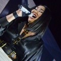 Penampilan Titi DJ di Konser 'Traya'