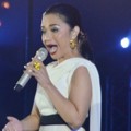 Ruth Sahanaya di Konser 'Traya'