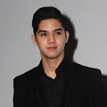 Al Ghazali Hadiri Gala Premier Film 'LDR'