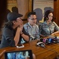 Andhika Pratama dan Ussy Sulistiawaty Merilis Buku 'Bukan Cinta Cinderella'