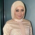 Terry Putri Ditemui di Gedung TransTV