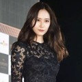Krystal f(x) di Red Carpet Baeksang Arts Awards 2015