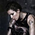 Noomi Rapace di Majalah Intermission