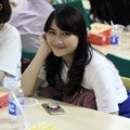 Frieska JKT48 Kunjungi Pabrik Pocari Sweat Bersama Fans