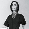Victoria Adams di Majalah Vogue Australia Edisi Agustus 2015