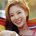 NS Yoon Ji Photoshoot untuk Single 'Honey Summer'