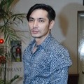 Abimana Aryasatya Ditemui Saat Launching Trailer Film '3'