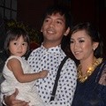 Rian D'Masiv Bersama Istri dan Anaknya di Pernikahan Nycta Gina dan Rizky Kinos