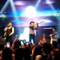 Rio Febrian Saat Tampil di Konser 'Love 15 Rio'
