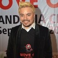 Sam Brodie di Gala Premier Film 'Move On'