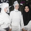 Zaskia Sungkar Gelar Press Conference Karyanya Bertema 'From Batavia to London'