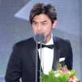 Bolin Chen Raih Piala Asia Star Grand Award