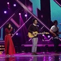 Fatin Shidqia dan The Overtunes di Result Show Grand Final X Factor Indonesia Season 2