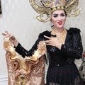 Hiara Cleopatra Launching Koleksi Emas 'Spirit of Gold'