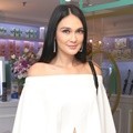 Luna Maya Hadiri Grand Opening Beauphoria Store