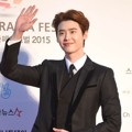 Lee Jong Suk di Red Carpet Korea Drama Awards 2015