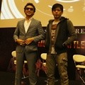 Giring Ganesha dan Ariel di Konferensi Pers Vidio.com Music Battle