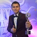 Handika Pratama Raih Penghargaan 'Aktor Pendamping Paling Ngetop' SCTV Awards 2015