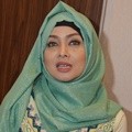 Terry Putri di Bazar dan Talkshow Membahas Donor Darah