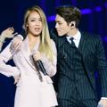 Kolaborasi Jonghyun SHINee dan Yubin Woder Girls di SBS Gayo Daejun 2015