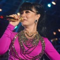 Zaskia Gotik di Konser Move On Party 2016