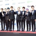 Seventeen di Red Carpet Seoul Music Awards 2016