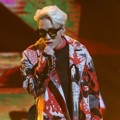 Zion. T Saat Nyanyikan Lagu 'Yanghwa Bridge'