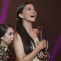 Cassandra Lee Raih Penghargaan 'Sosial Media Paling Eksis'