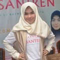 Sivia Azizah di Konferensi Pers 'Cahaya Cinta Pesantren'