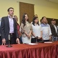 Konferensi Pers DNI