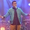 Tulus di Konser 'Kahitna 30 Years Anniversary Love Festival'