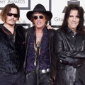 Johnny Depp, Joe Perry dan Alice Cooper di Red Carpet Grammy Awards 2016