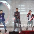 Big Bang Saat Tampil di Gaon Chart K-Pop Awards 2016