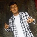 Firly Firlana di Press Conference Album 'Best Cuts of Piyu'