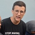 Stuart Collin Ditemui Usai Mengisi Program 'Rumpi'