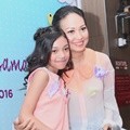 Naura dan Nola Be3 di Peluncuran Album 'Langit yang Sama'