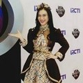 Melody JKT48 Siap-Siap Bacakan Nominasi Male POP Awards 2016