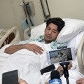 Reza Rahadian Ditemui di RS Medistra