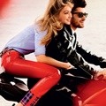 Gigi Hadid dengan Celana Kulit Marc Jacobs Bermotif Kotak dan Zayn Malik dengan Jaket Kulit Gucci