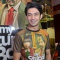 Reza Rahadian di Konferensi Pers Film 'My Stupid Boss'