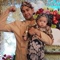 Rafathar Setelah Ganti Pakaian Usai Melakukan 7 Rangkaian Tedak Siten