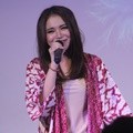 Rossa Rayakan 20 Tahun Berkarya