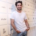 Reza Rahadian di Konferensi Pers Pementasan 'Bunga Penutup Abad'