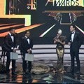 Arie Untung, Tanta Ginting, Nirina Zubir dan Daniel Mananta di Indonesia Movie Actors Awards 2016
