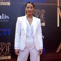 Tara Basro Hadiri Indonesia Movie Actors Awards 2016