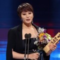 Kim Hye Soo Raih Piala Best Actress Kategori TV