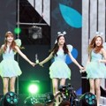April Nyanyikan Lagu 'Tinker Bell' di Dream Concert 2016