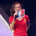 Lolita Agustine di Konser Opening EURO 2016
